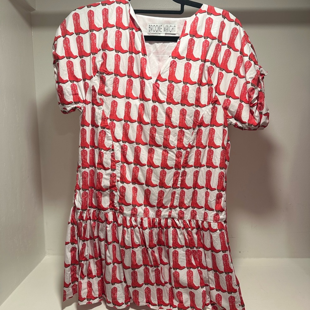 Brooke Wright concert or gameday dress